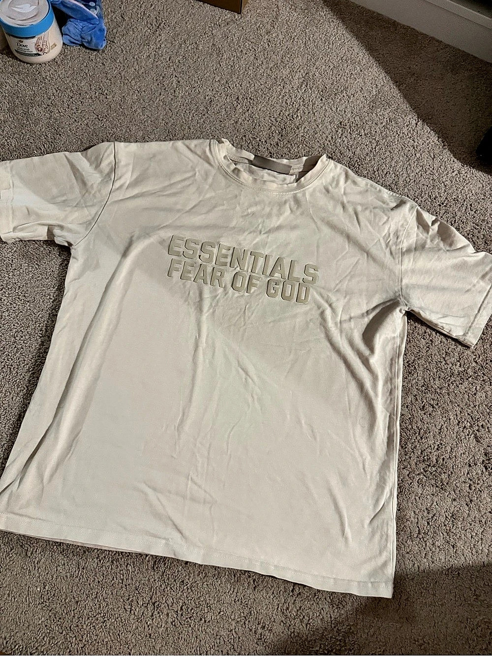 ESSENTIALS Fear of God Logo Tee Cream Size Large